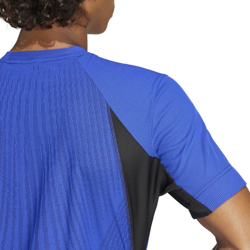 IV8320_9_APPAREL_On-Model_Detail-View-2_white