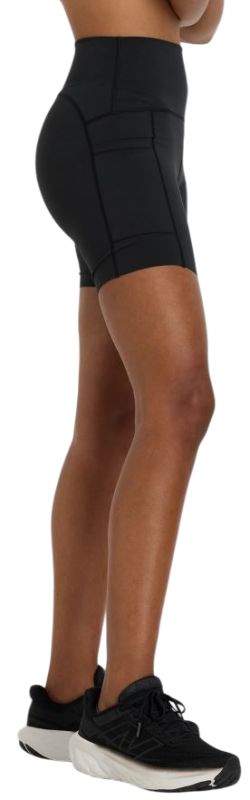 Damskie-spodenki_NB-czarne-2-Photoroom