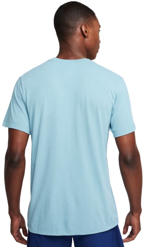 AURORA_HJ0528-464_PHSBM001-2000-Photoroom