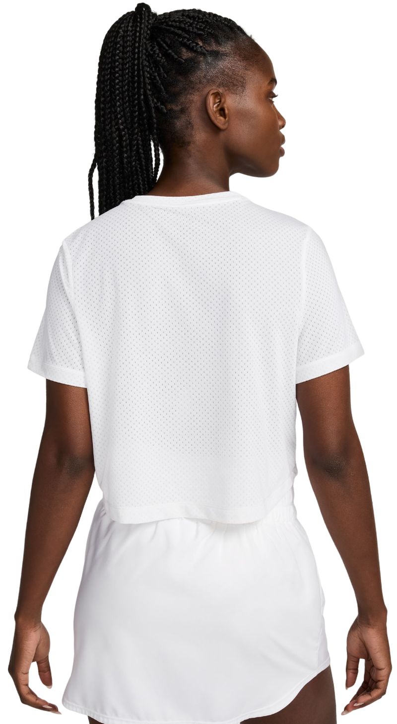 AURORA_FN4117-100_PHSFM001-2000-Photoroom Nike One Classic Dri-Fit Breath