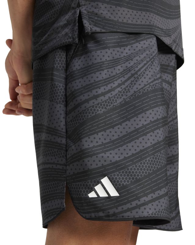 JF8426_7_APPAREL_On-Model_Detail-View-1_whiteBB2cldcc34pwp