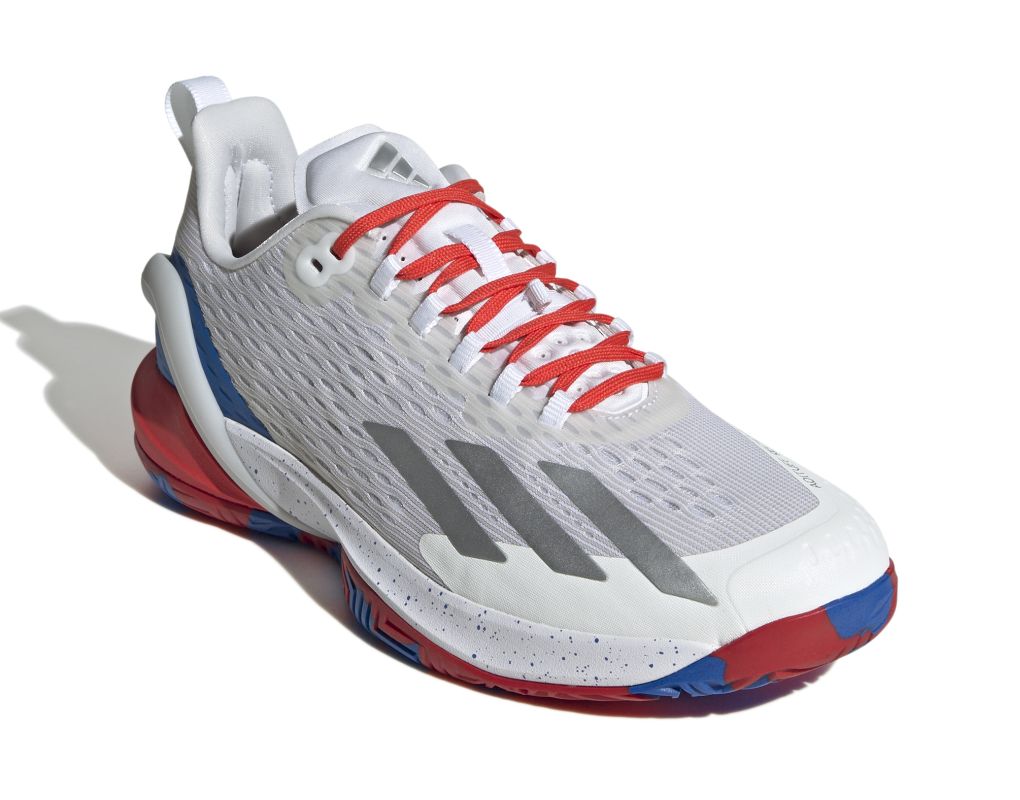 IG9513_6_FOOTWEAR_Photography_Front-Lateral-Top-View_white