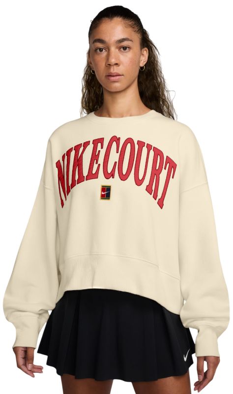 AURORA_HQ0351-110_PHSFM001-2000-Photoroom Nike Court Phoenix Fleece Oversized Crew-Neck