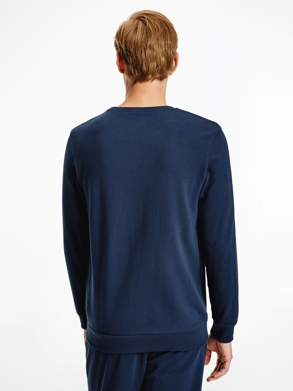 Calvin-Klein_FA2021_8SB_000NM1960E8SB_2