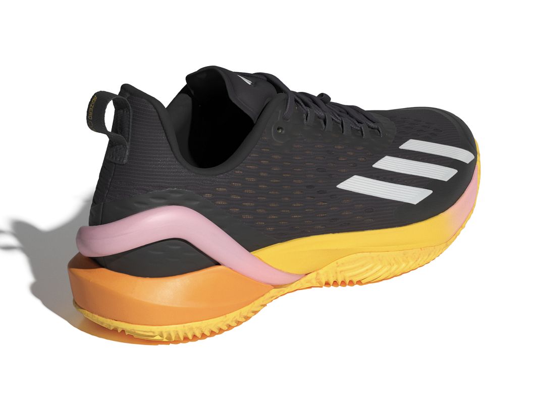 IF0437_7_FOOTWEAR_Photography_Back-Lateral-Top-View_white
