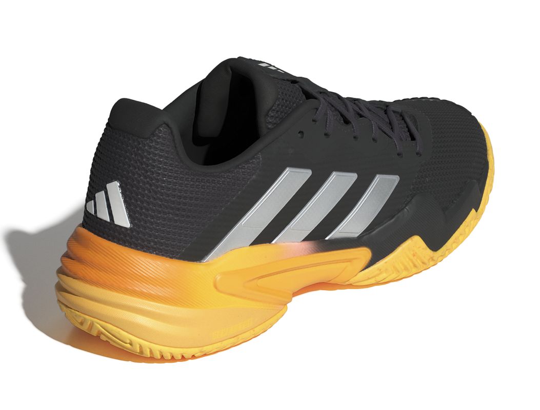 IF0467_7_FOOTWEAR_Photography_Back-Lateral-Top-View_white