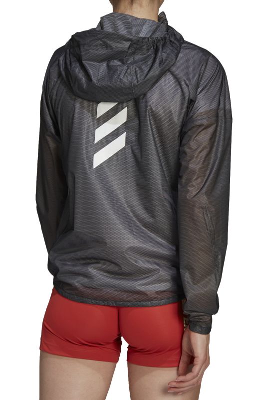 HF2164_5_APPAREL_On-Model_Back-View_white