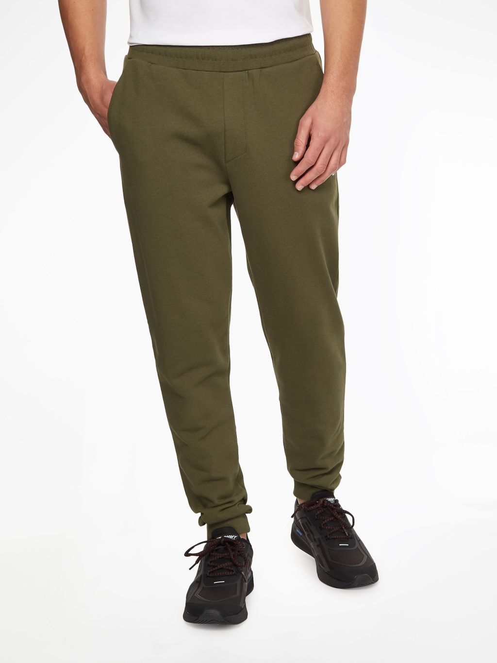 Tommy-Hilfig_SP2022_RBN_MW0MW22740RBN_6