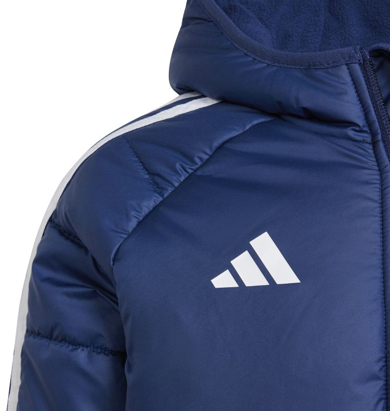 IR9501_4_APPAREL_Photography_Detail-View-1_white