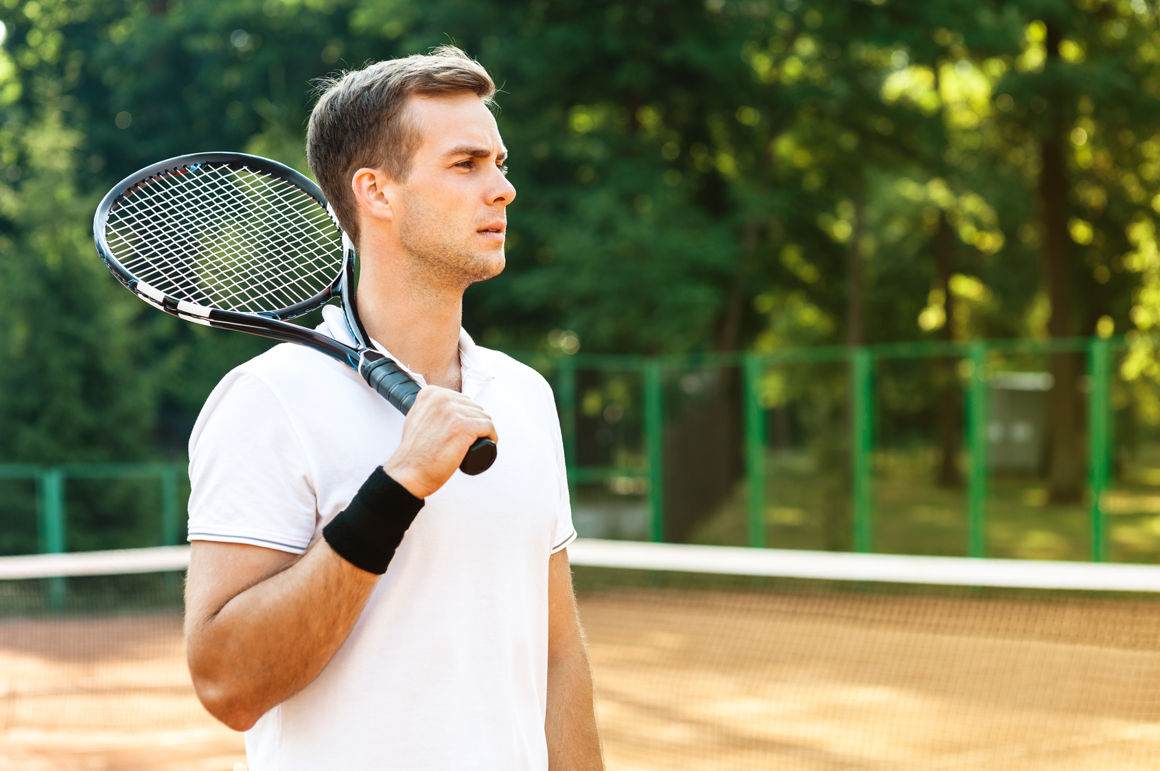 Cum alegi mânerul potrivit pentru racheta de tenis?
