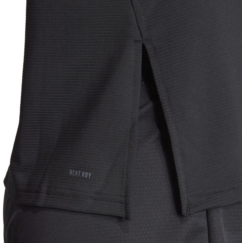 IM8179_7_APPAREL_On-Model_Detail-View-2_white