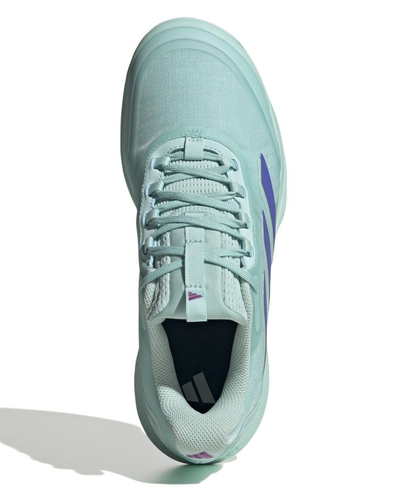 IF9138_3_FOOTWEAR_Photography_Top-Portrait-View_white