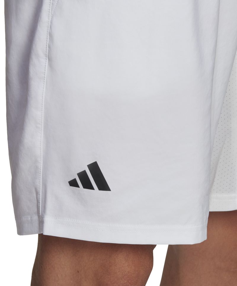 HS3251_8_APPAREL_On-Model_Detail-View-2_white