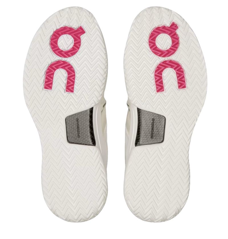 WomanOnRogerPro2WhitePink5