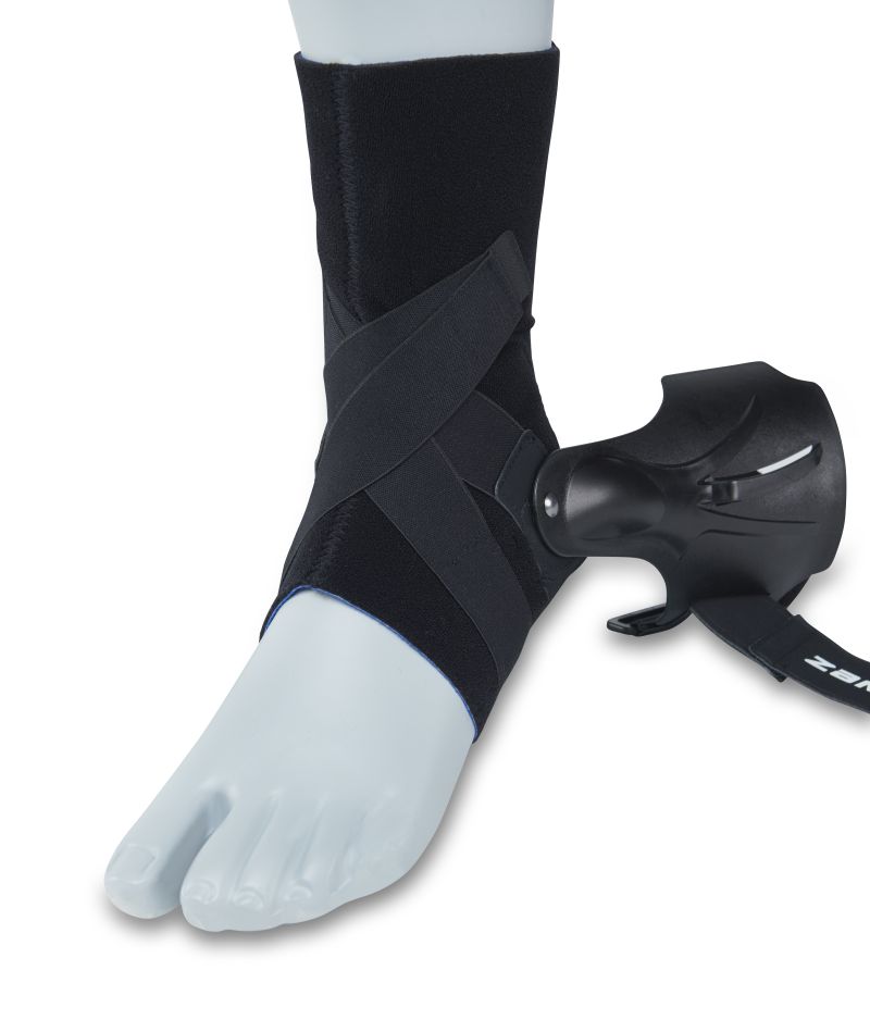 A2-DX-Front-Straps-Open