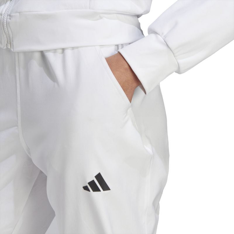 IA7028_6_APPAREL_On-Model_Detail-View-2_white