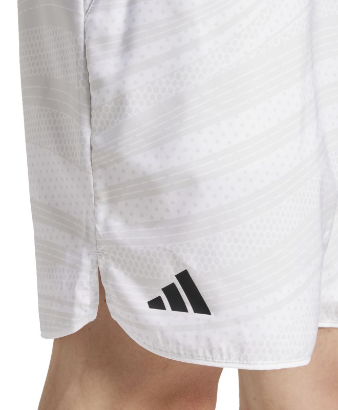 JD8642_8_APPAREL_On-Model_Detail-View-2_whiteuwuOiGOIMrYQV