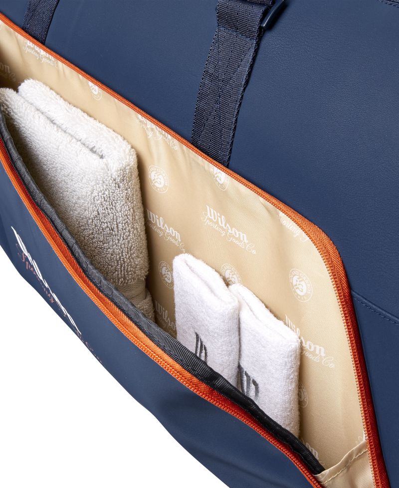 Wilson Roland Garros Session De Soiree Large Duffel 2026 - navy/clay Wilson Roland Garros Session De Soiree Large Duffel 2026 - navy/clay