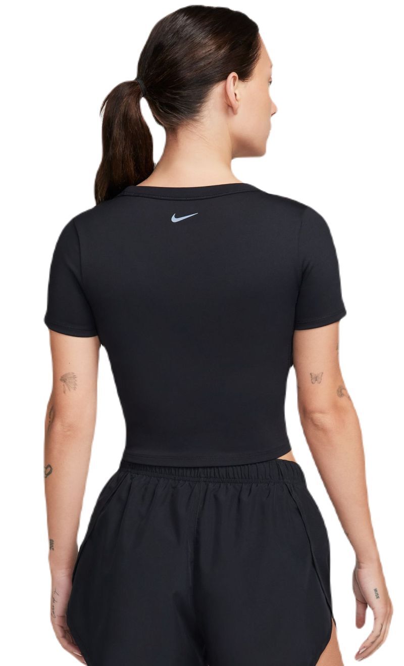 AURORA_FN2804-010_PHSFM001-20004hcHNfny3yAx3 Nike One Fitted Dri-Fit Short Sleeve Top - black/black