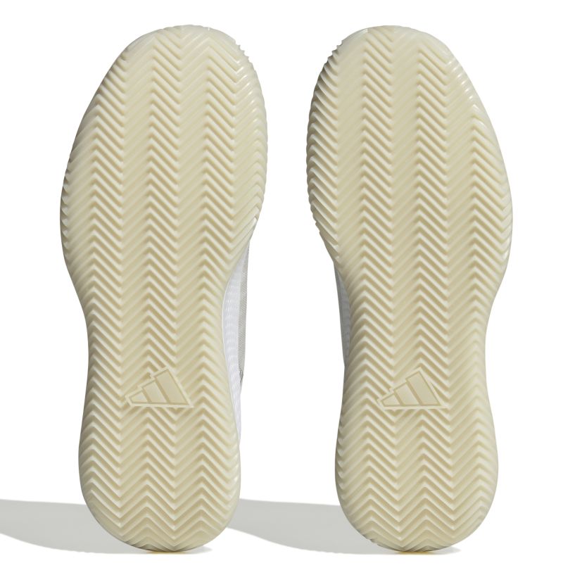 ID1513_4_FOOTWEAR_Photography_Bottom-View_white