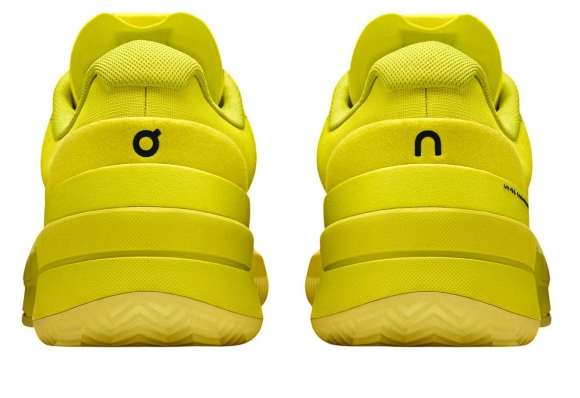 OnTheRogerPro2Lime5-WMN