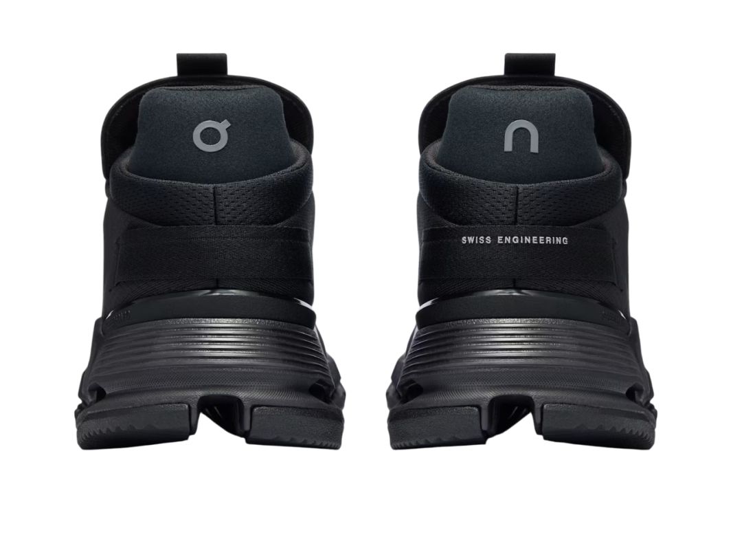 Cloudnova2WomanBlack4