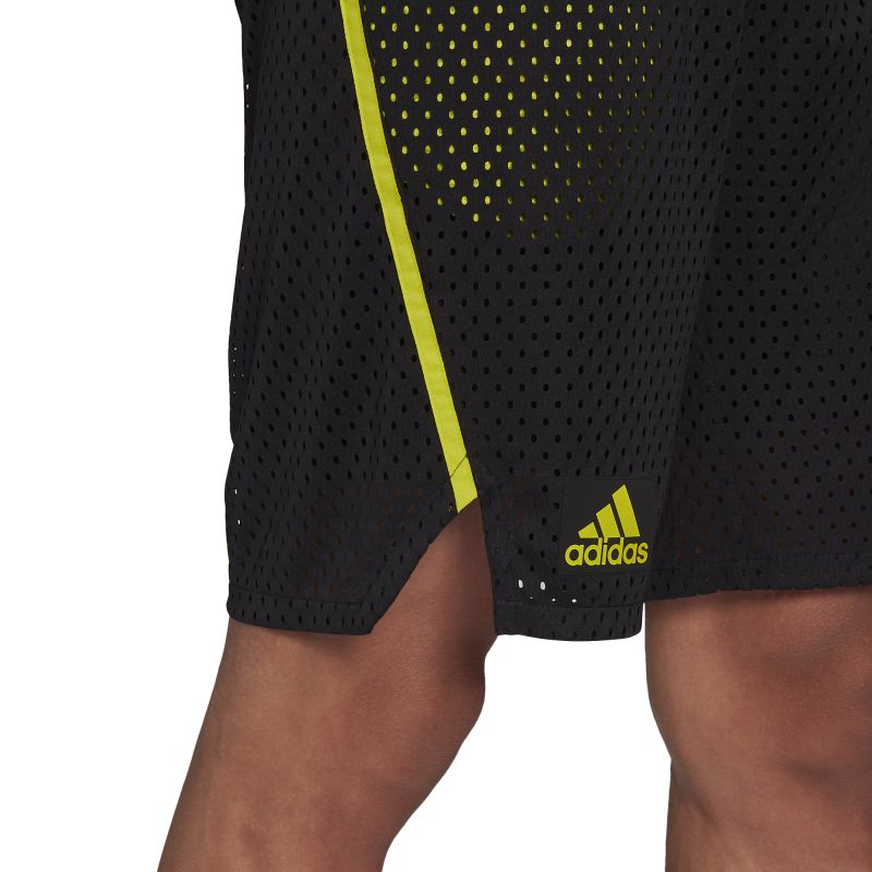 Adidas 2-in-1 Next Level Primeblue Shorts M - black/acid yellow