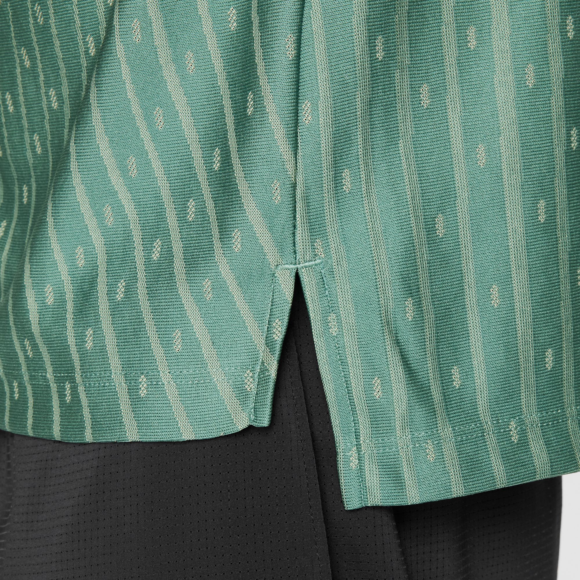 AURORA_FJ6815-361_PHSYM002-2000