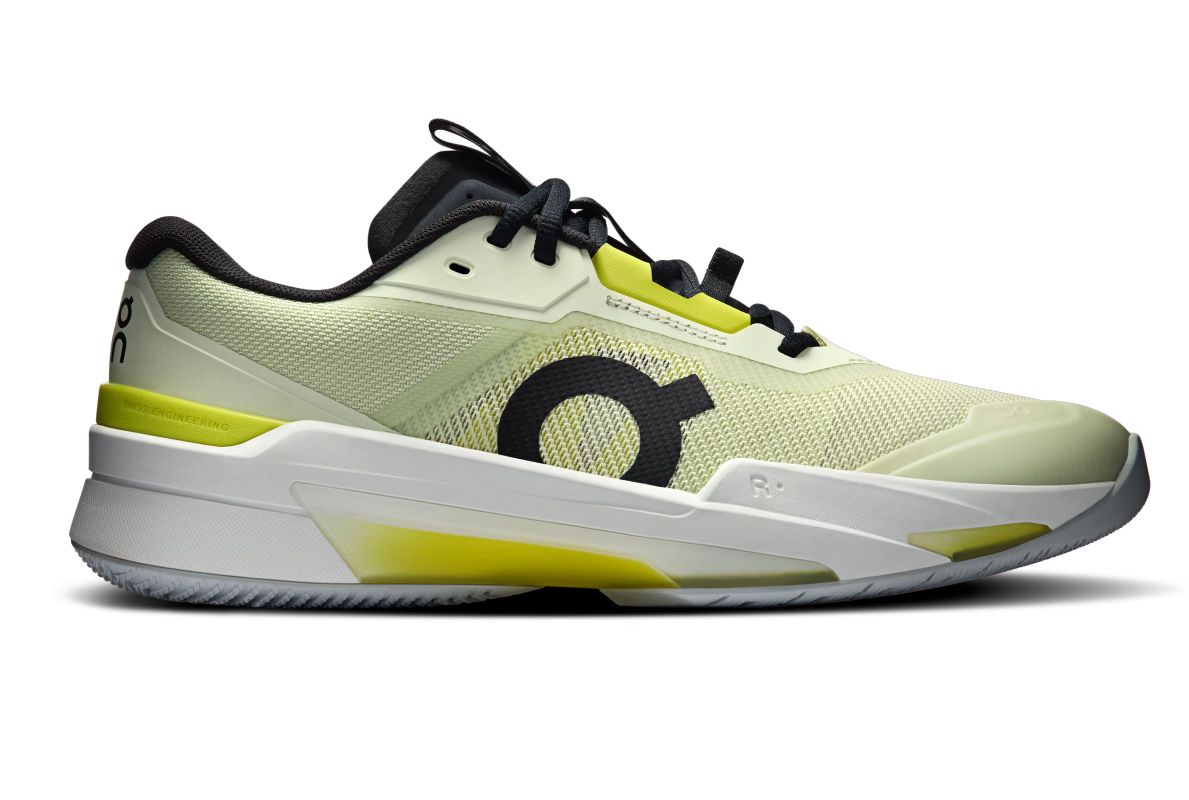 On The Roger Pro Fire - linen/lime