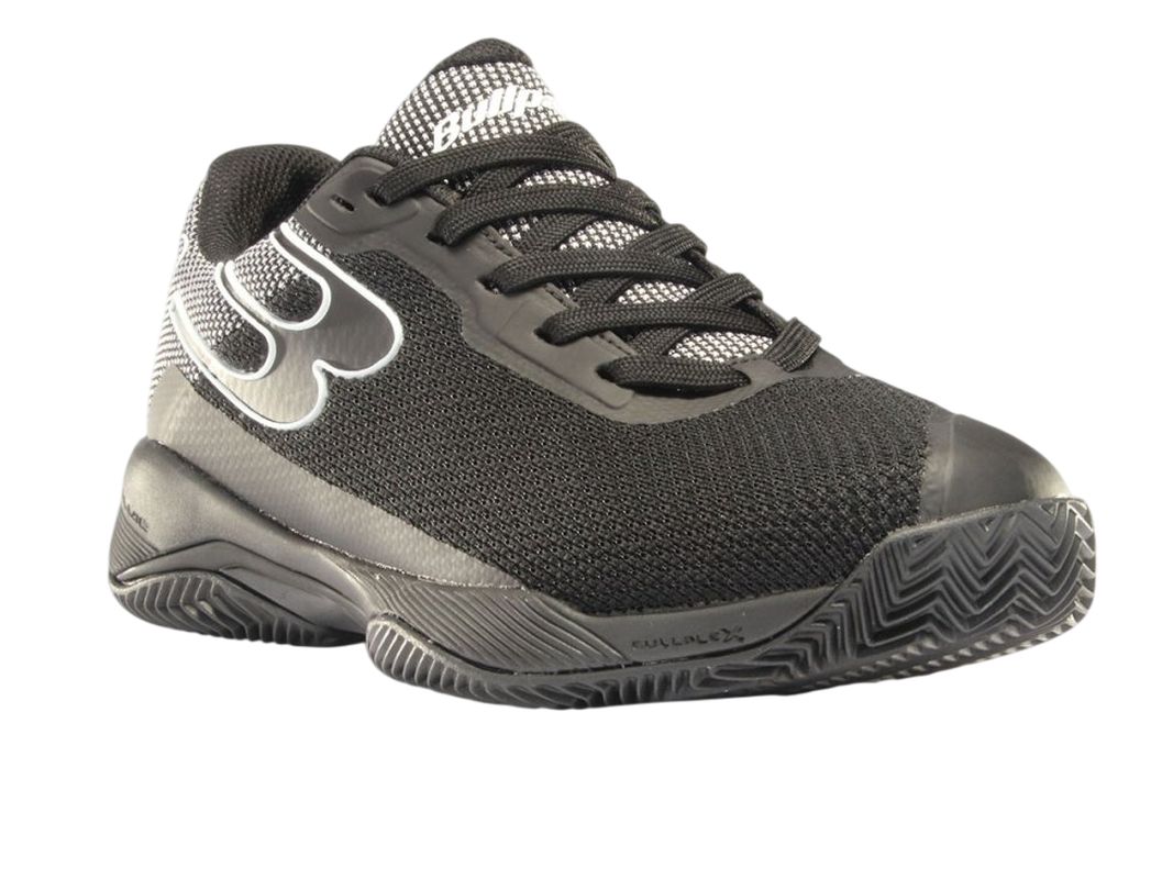 zapatilla-bullpadel-performance-grip-24i-negro-2-Photoroom
