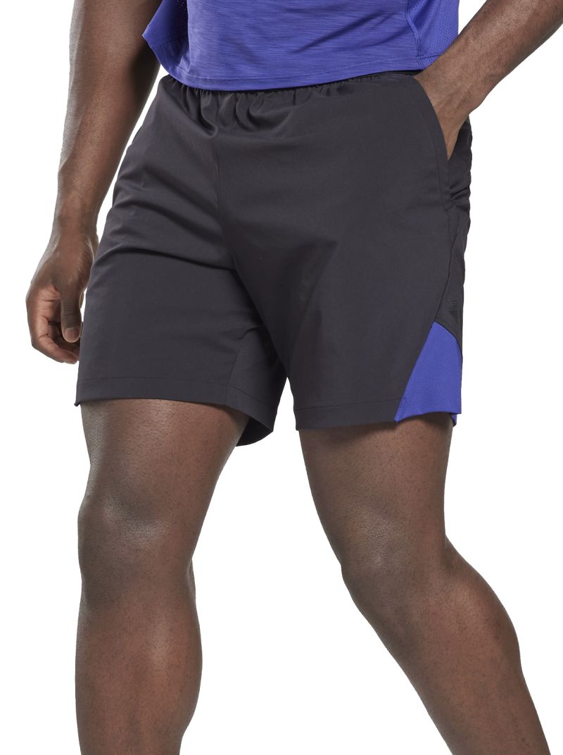 HN6061_1_APPAREL_Photography_Front-View_white Reebok Les Mills Strength Short 2.0 - black