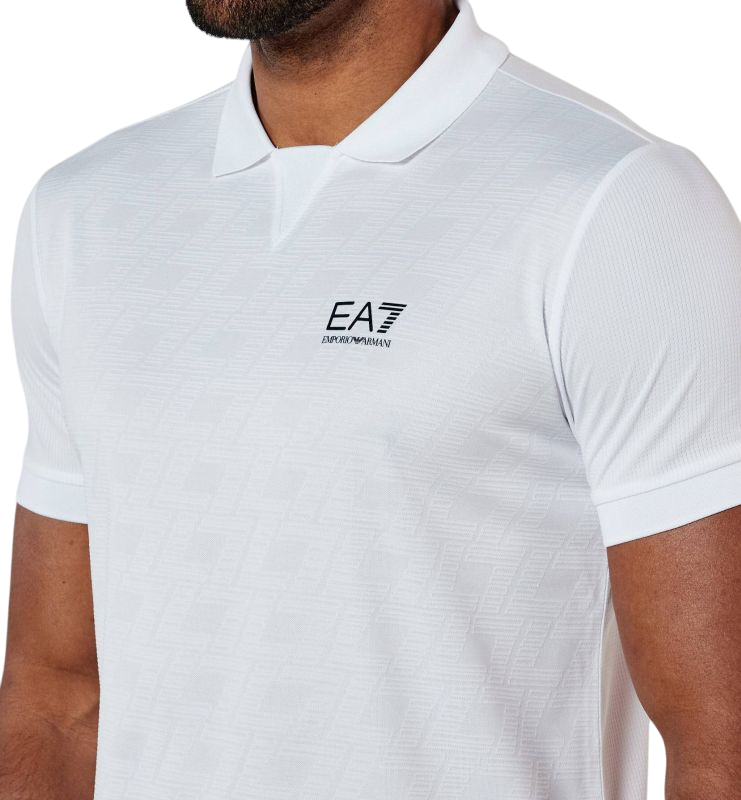 fot1-e7252m000125c54000m-01261-Photoroom