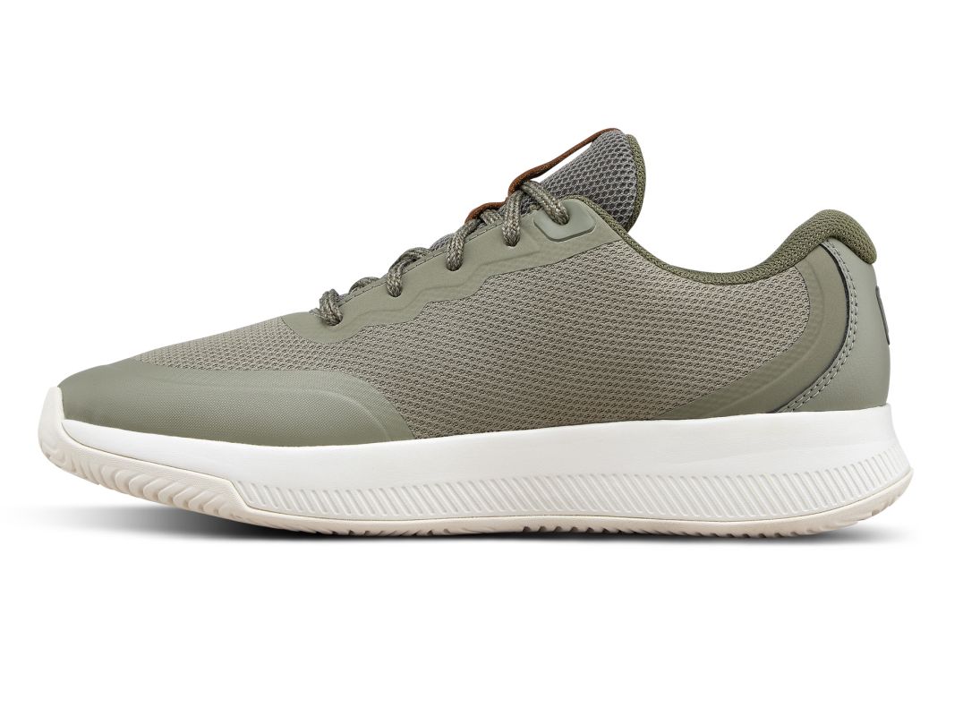 Wilson Intrigue Lite - vetiver/tofu/caramel cafe