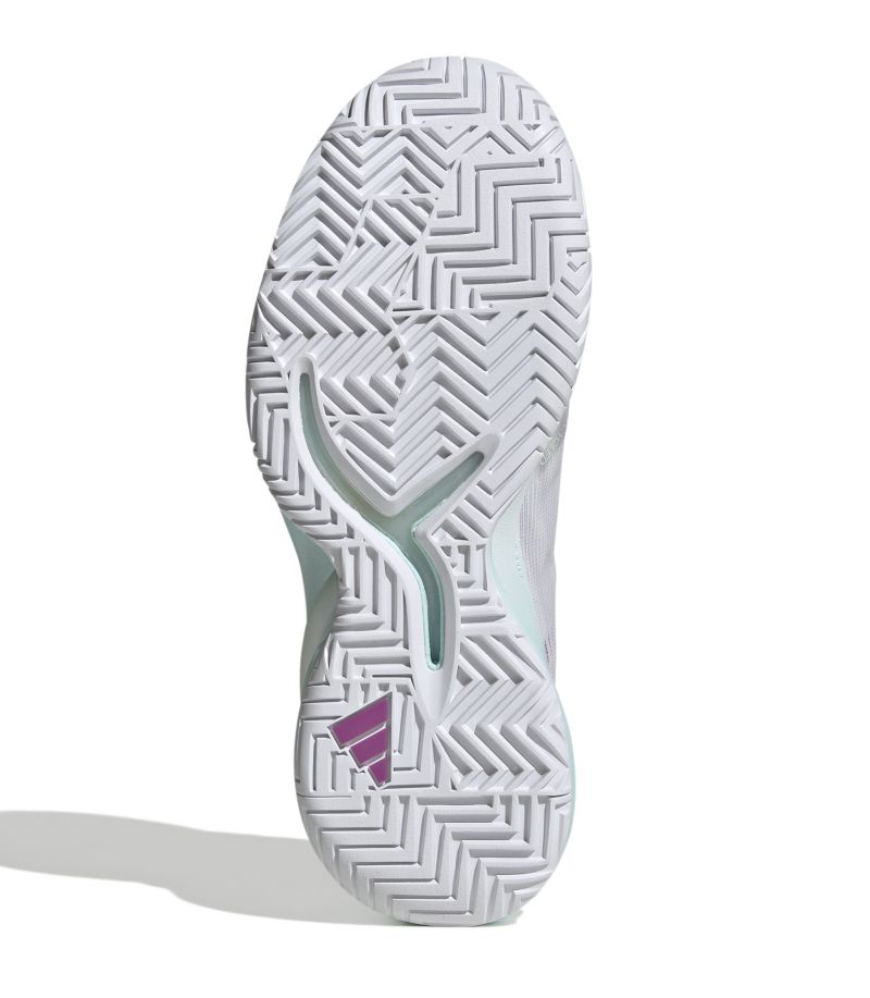 ID8551_4_FOOTWEAR_Photography_Bottom-View_white