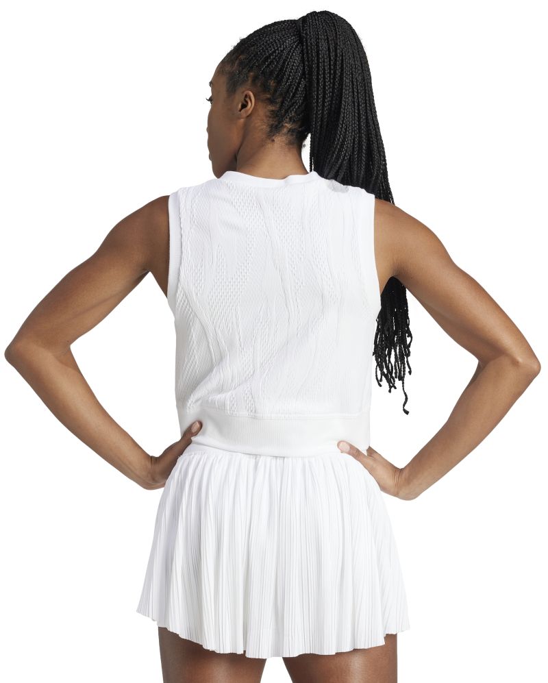 IT4688_5_APPAREL_On-Model_Back-View_white