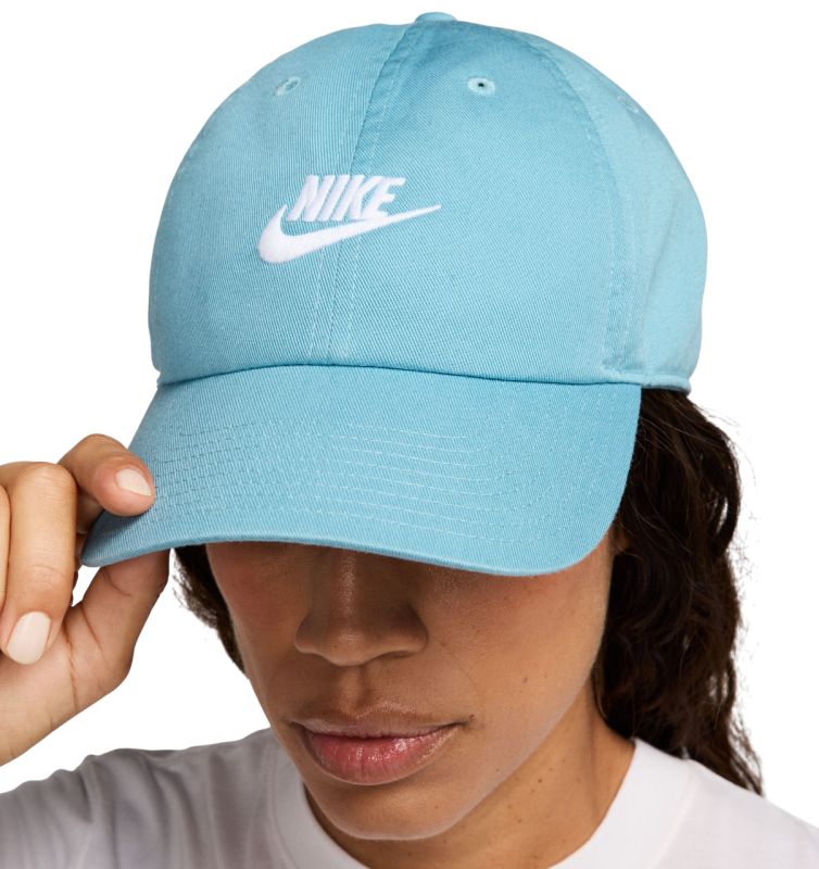 Nike Club Unstructured Futura Wash