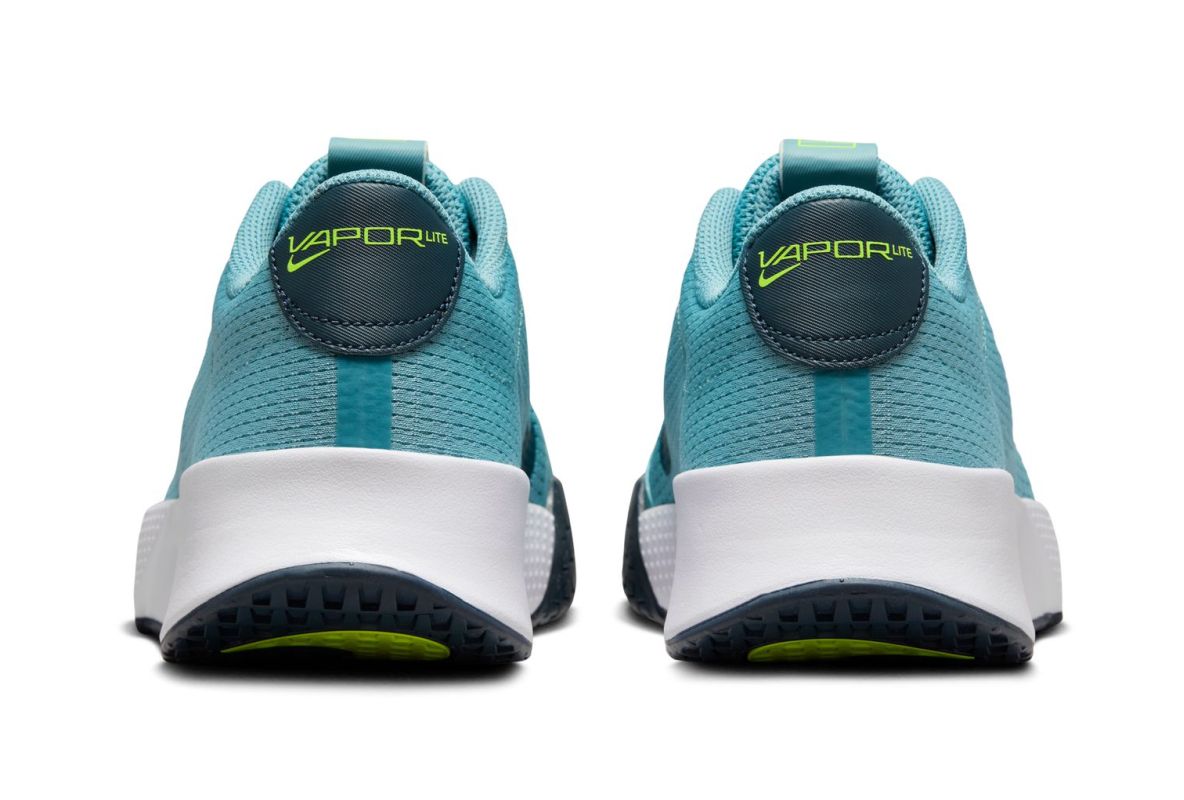 AURORA_DV2018-401_PHCBH000-2000