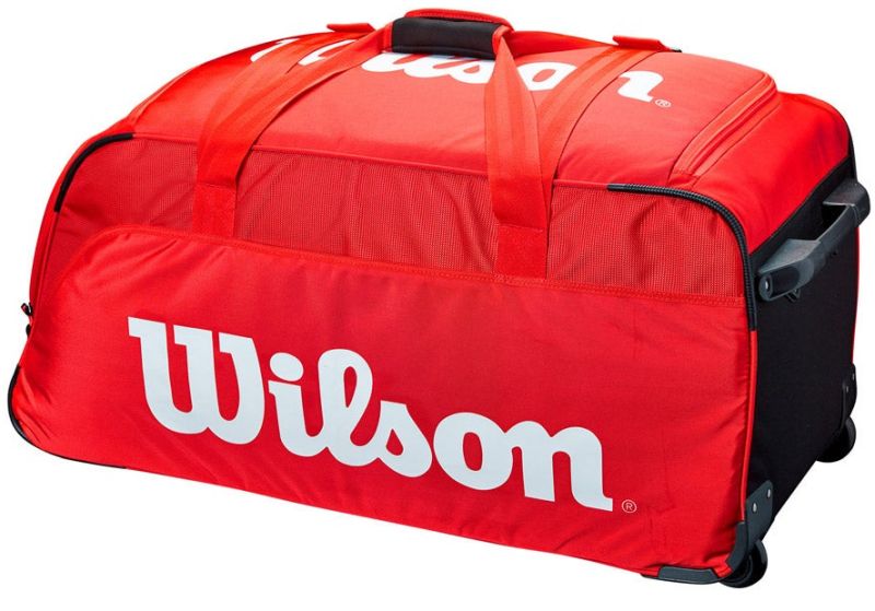 wilson-super-tour-travel-bag-red-bez-napisu Wilson Super Tour Travel Wheeled Bag 2