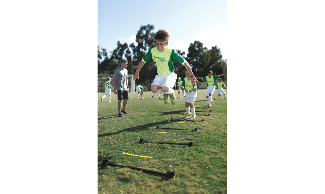 sklz-speed-hurdle-pro-8 SKLZ SPEED HURDLE PRO