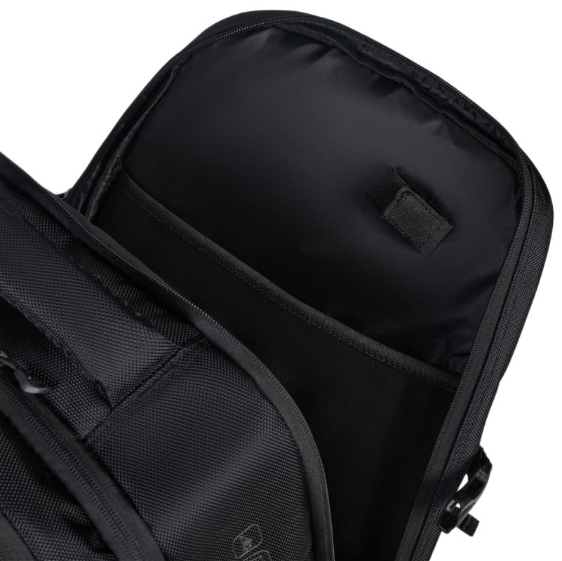 Bullpadel BPM26003 Tech - black