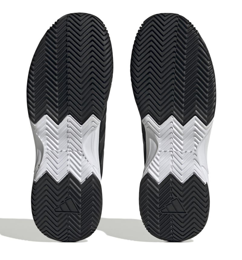 IG9567_4_FOOTWEAR_Photography_Bottom-View_white