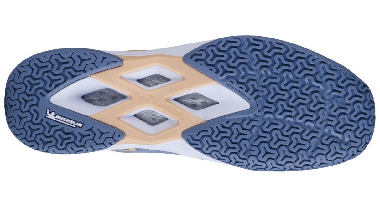 babolat-shadow-spirit-2-women-grey-coral-4