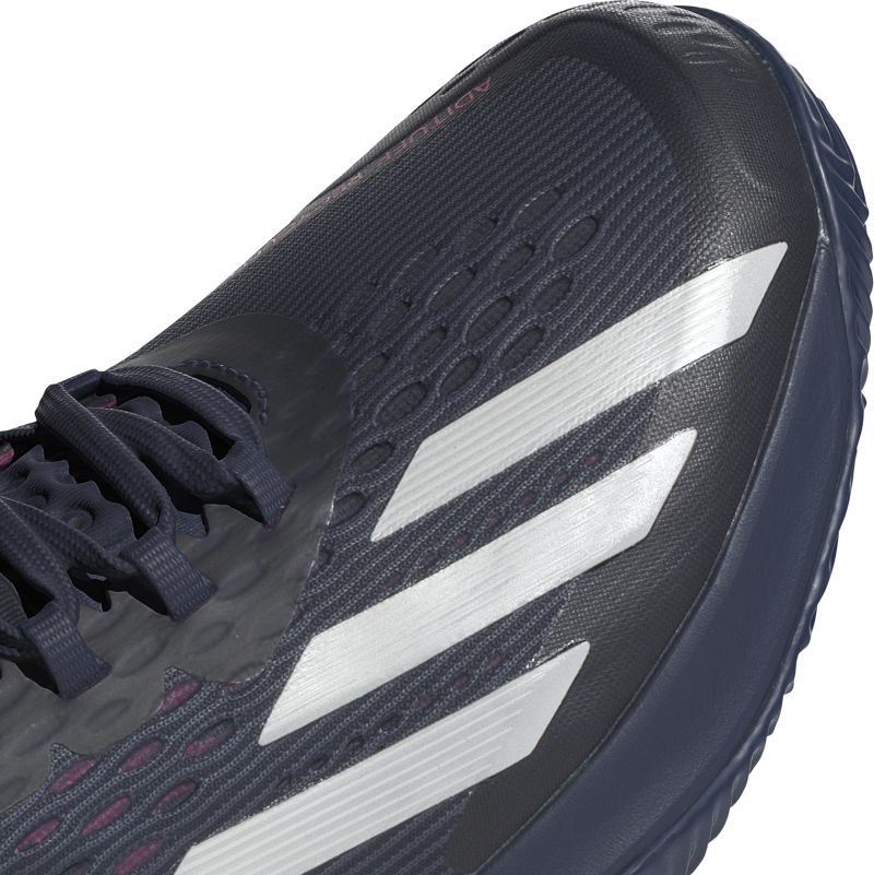 IF9126_8_FOOTWEAR_Photography_Detail-View-1_white