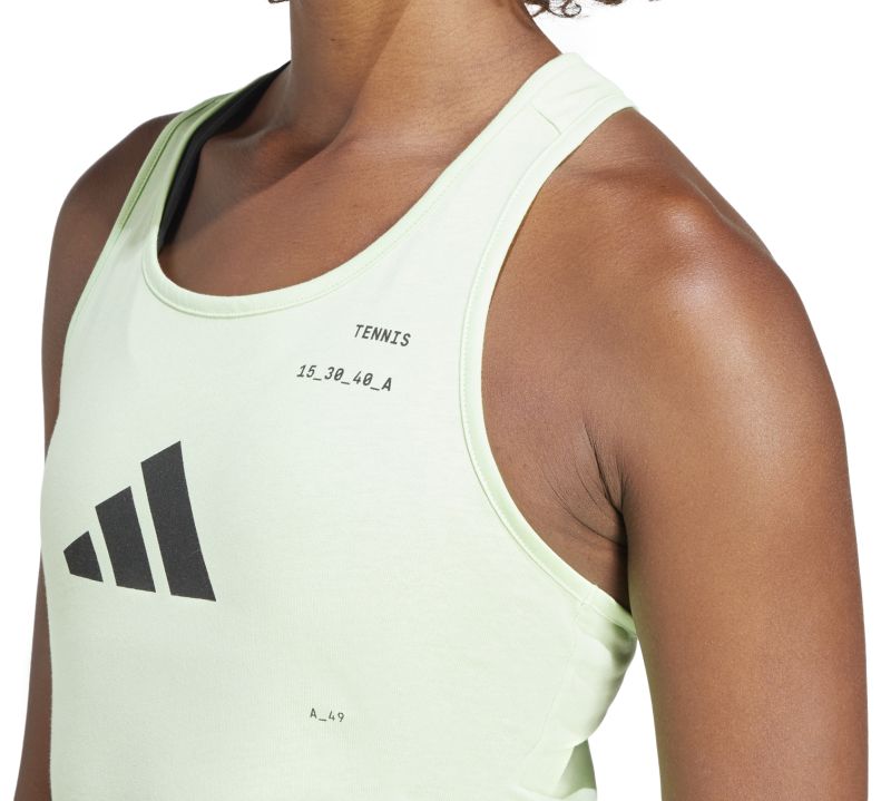 IS2422_7_APPAREL_On-Model_Detail-View-1_white