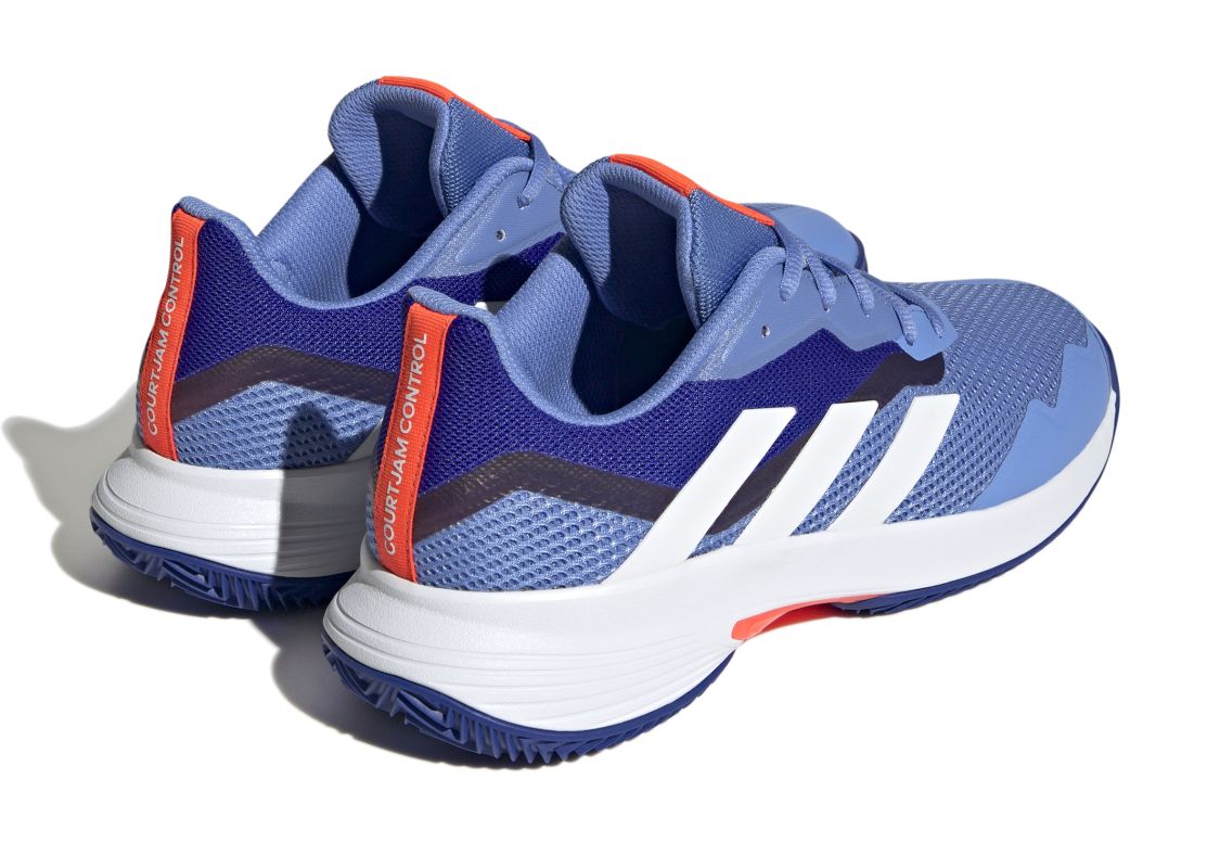 HQ8470_7_FOOTWEAR_Photography_Back-Lateral-Top-View_white