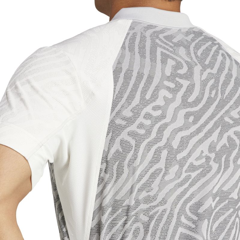 IV7147_7_APPAREL_On-Model_Detail-View-1_white