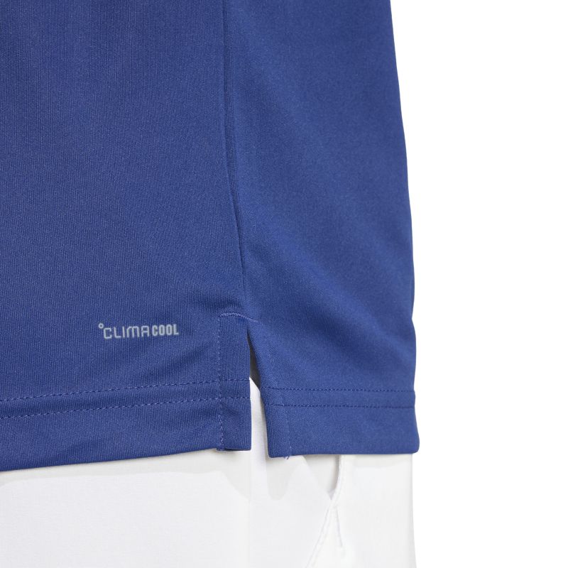 JN9006_6_APPAREL_On-Model_Detail-View-2_white