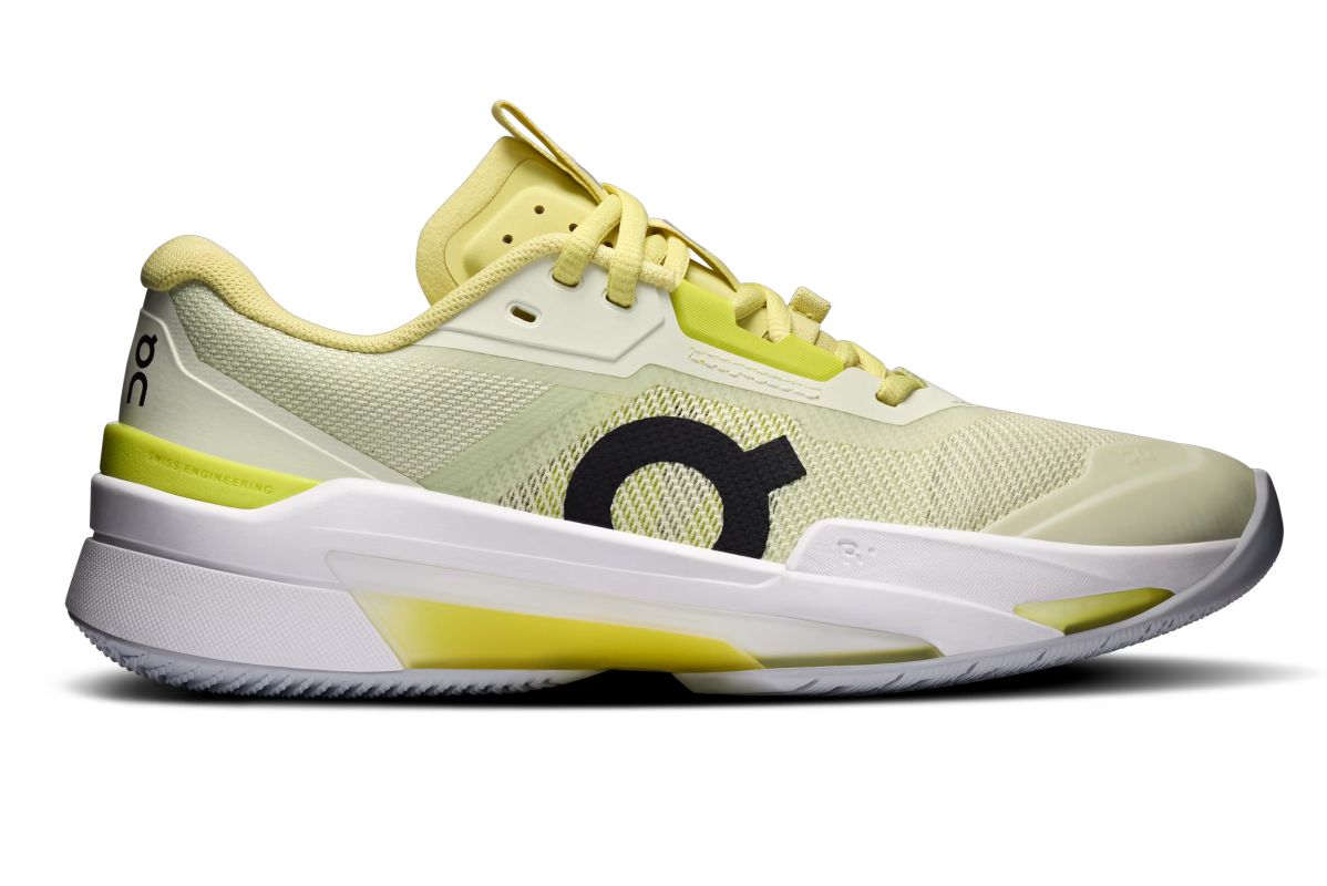 On The Roger Pro Fire - linen/lime