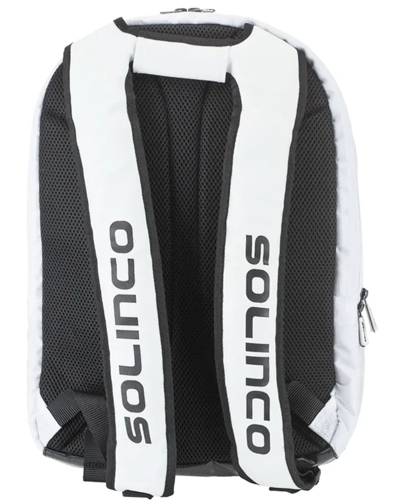 tour-team-white-3