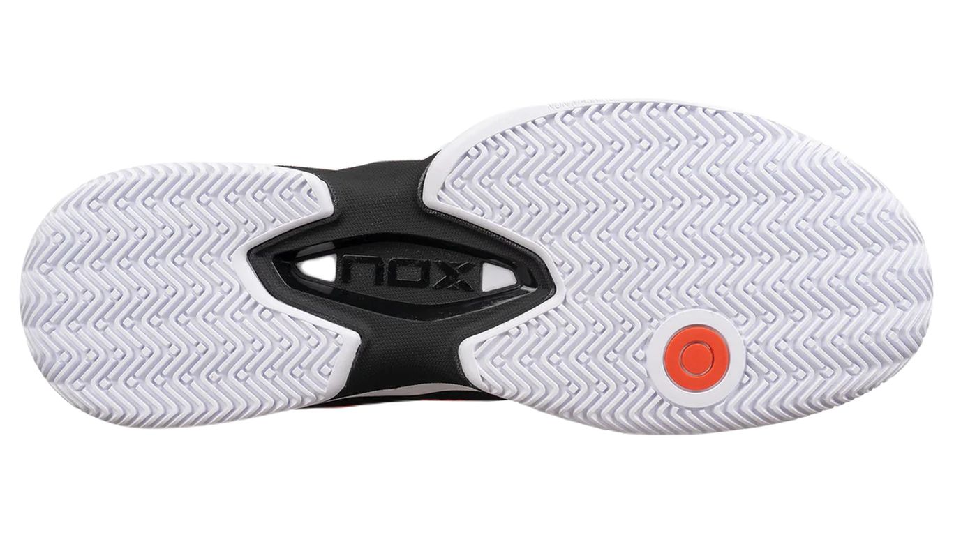 zapatillas-de-padel-nox-at10-pro-negrorojo-calat10blre39-8436603199070-157272_1080x